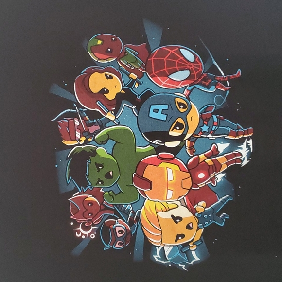 Men's Shirt - Picture 3 of 3